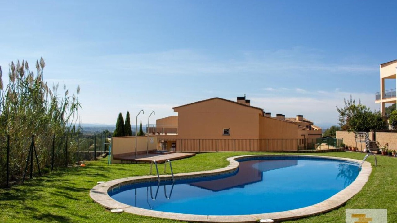 Photo of Outdoor in El Mas Isaac