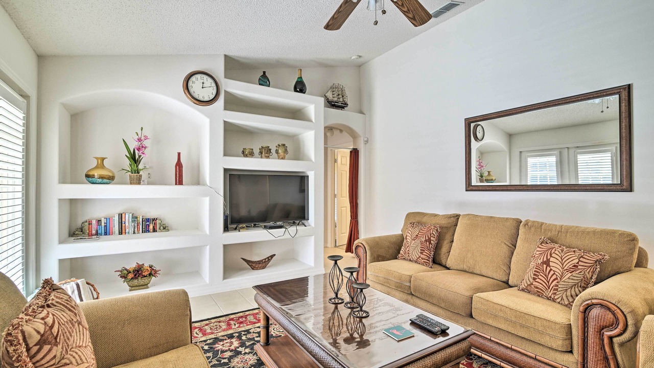 Photo of Bedroom in Orange Tree