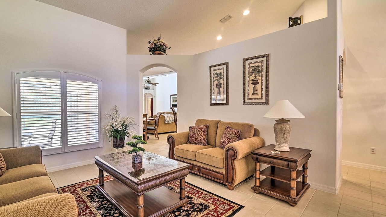 Photo of Bedroom in Orange Tree