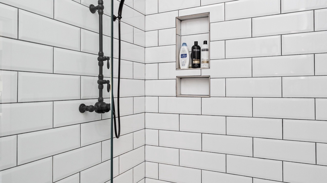 Photo of Bathroom in Gnaw Bone
