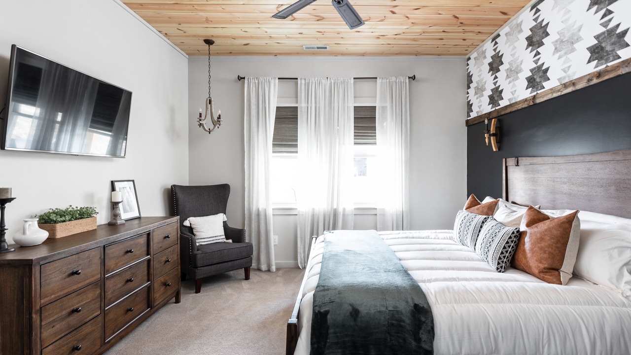 Photo of Bedroom in Gnaw Bone