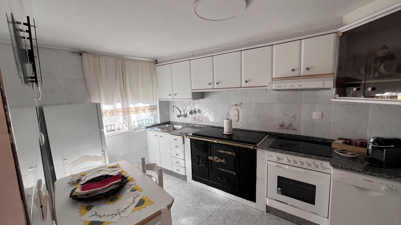 Photo of Kitchen in Carballeda de Valdeorras