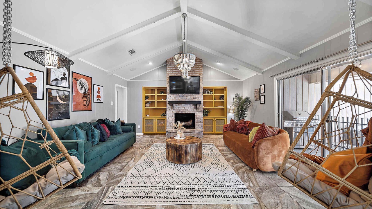 Photo of Livingroom in Huntsville