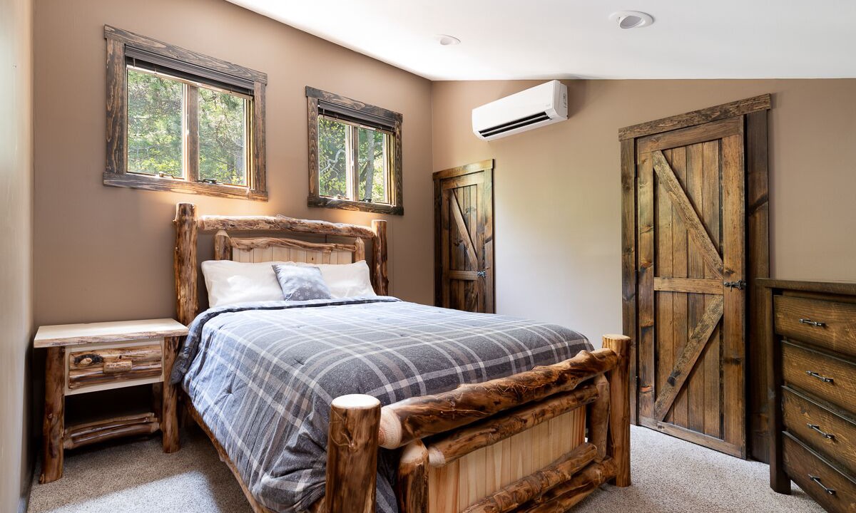 Photo of Bedroom in Village at Camelback