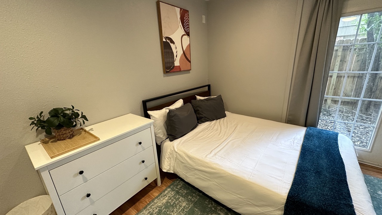 Photo of Bedroom in Braeburn