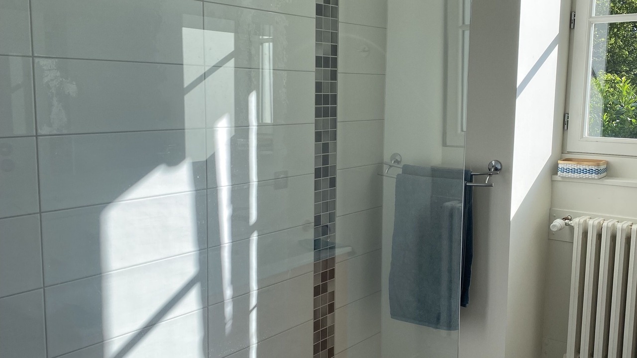 Photo of Bathroom in Mouvaux