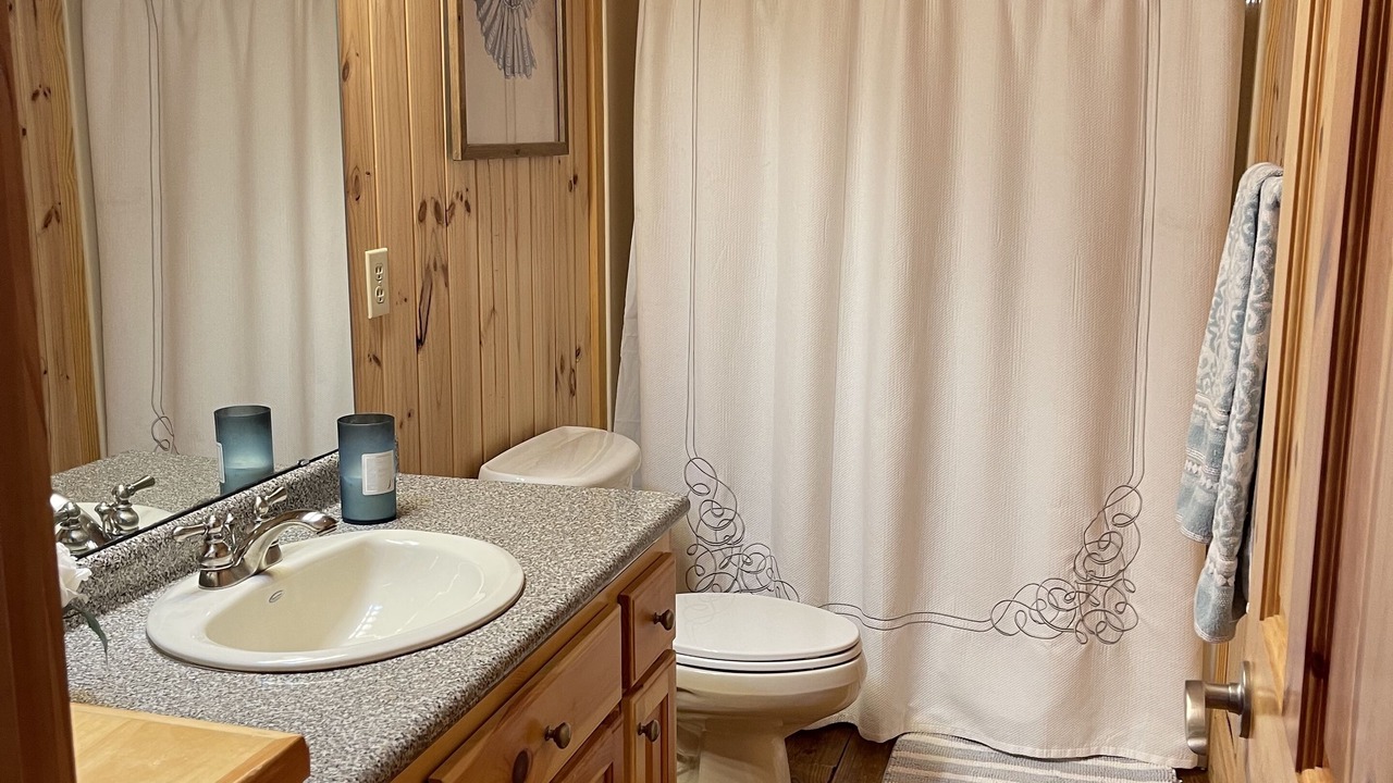 Photo of Bathroom in Six Mile