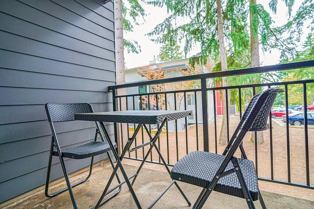 Photo of Patio Balcony in Bridle Trails