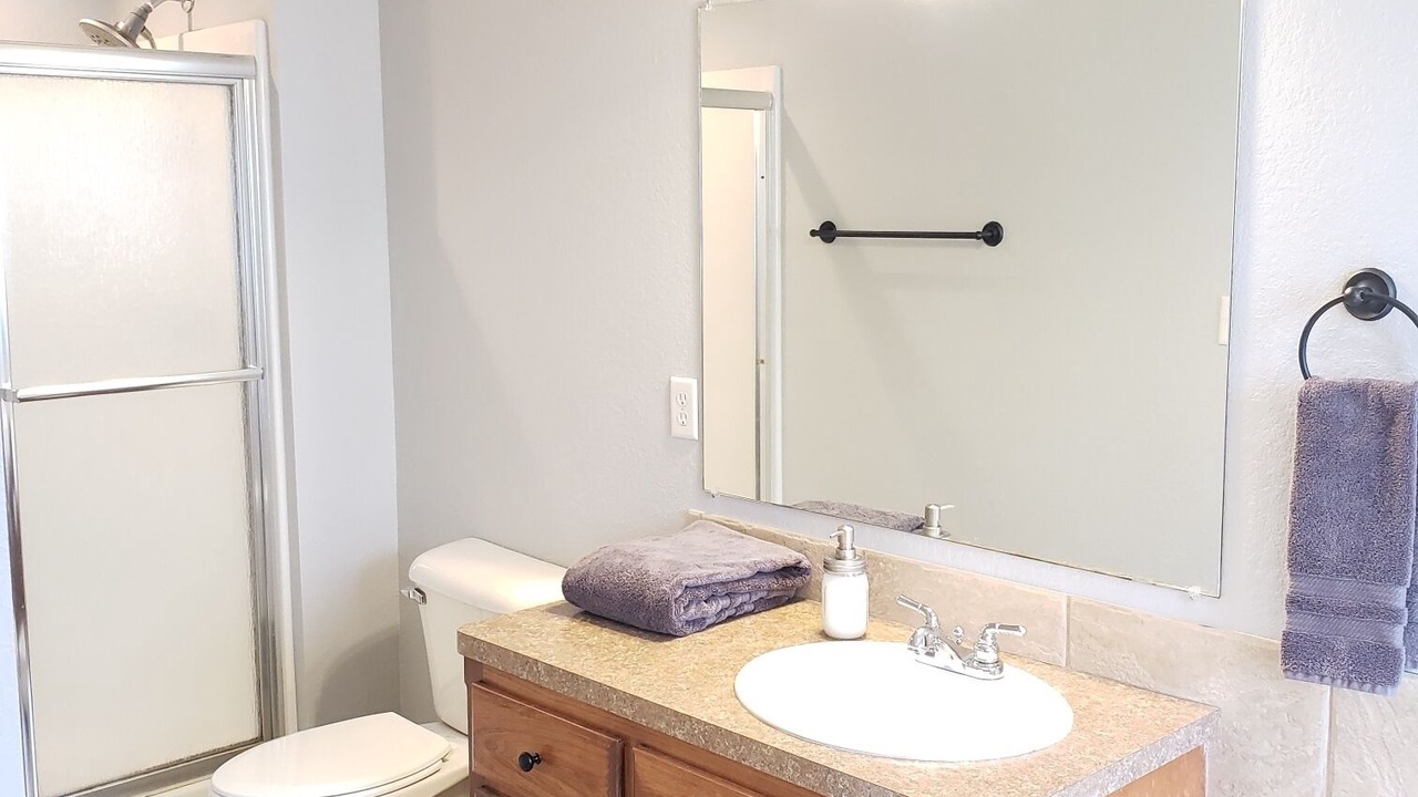 Photo of Bathroom in Barling