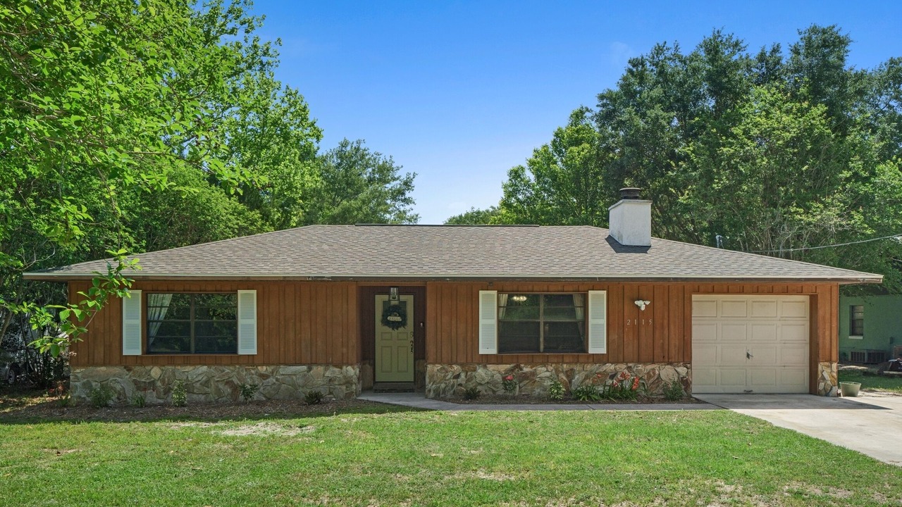 Photo of Outdoor in Meadowcrest