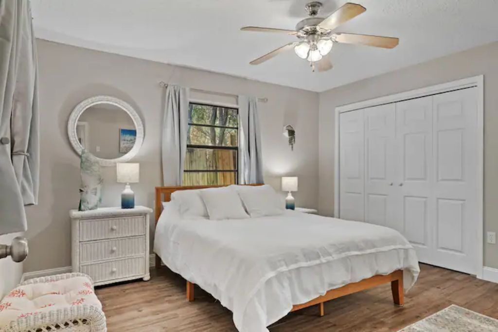 Photo of Bedroom in Meadowcrest