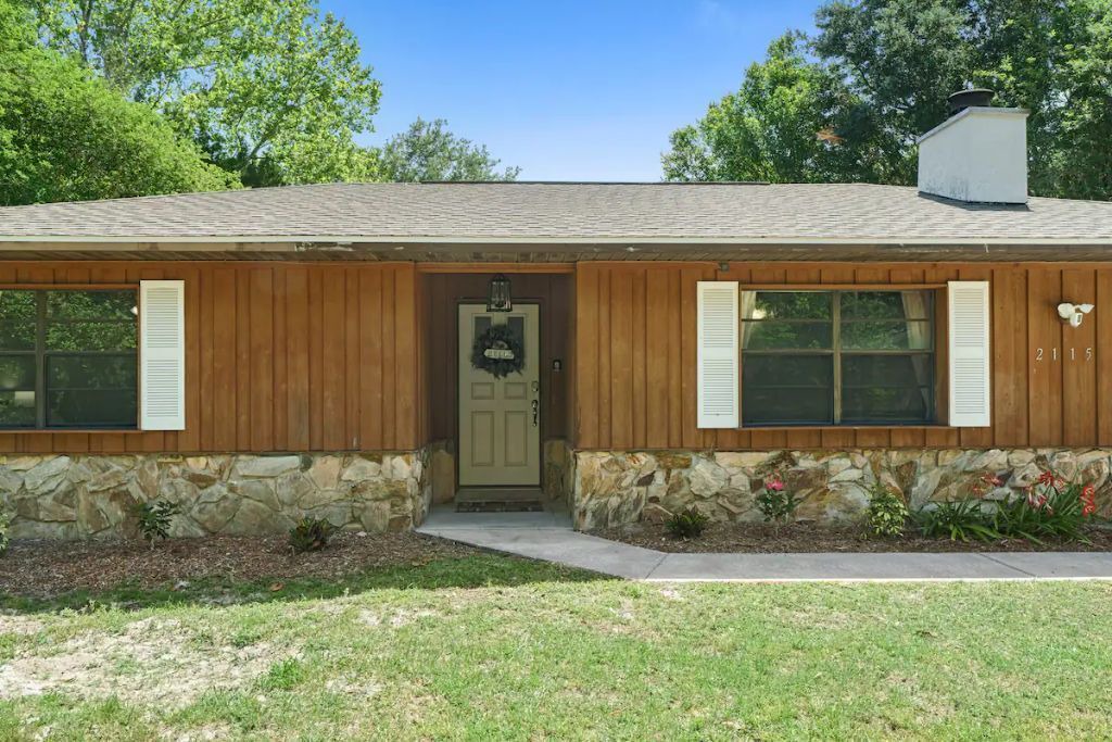 Photo of Outdoor in Meadowcrest