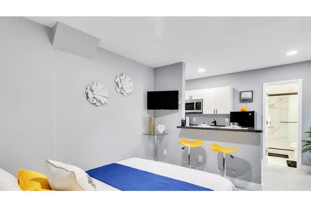 Photo of Bedroom in Egypt Lake-Leto