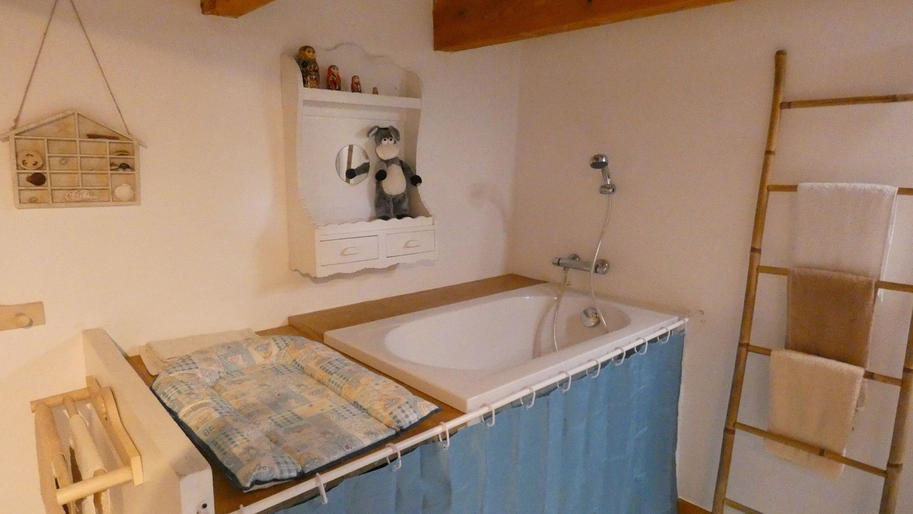 Photo of Bathroom in Roquefort-des-Corbieres