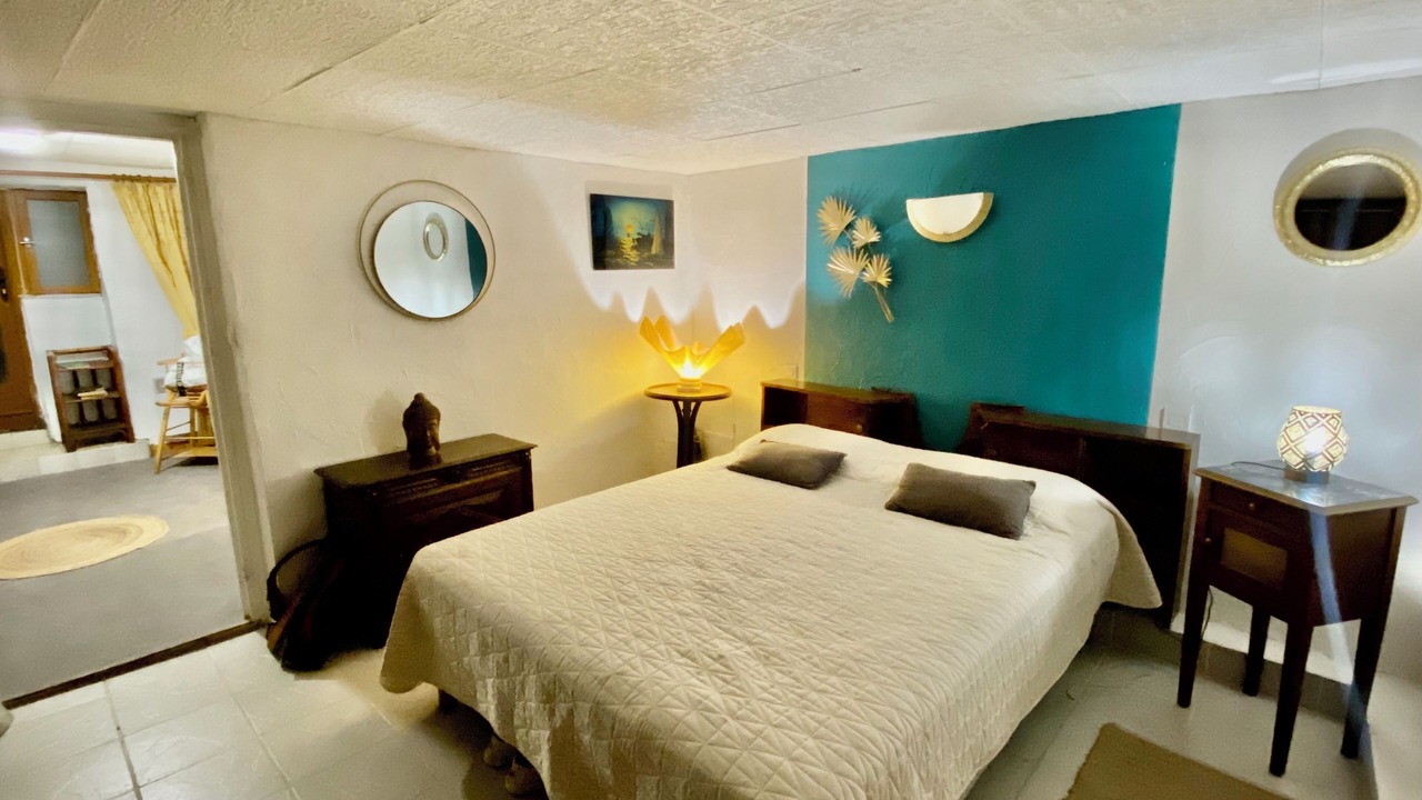 Photo of Bedroom in Roquefort-des-Corbieres