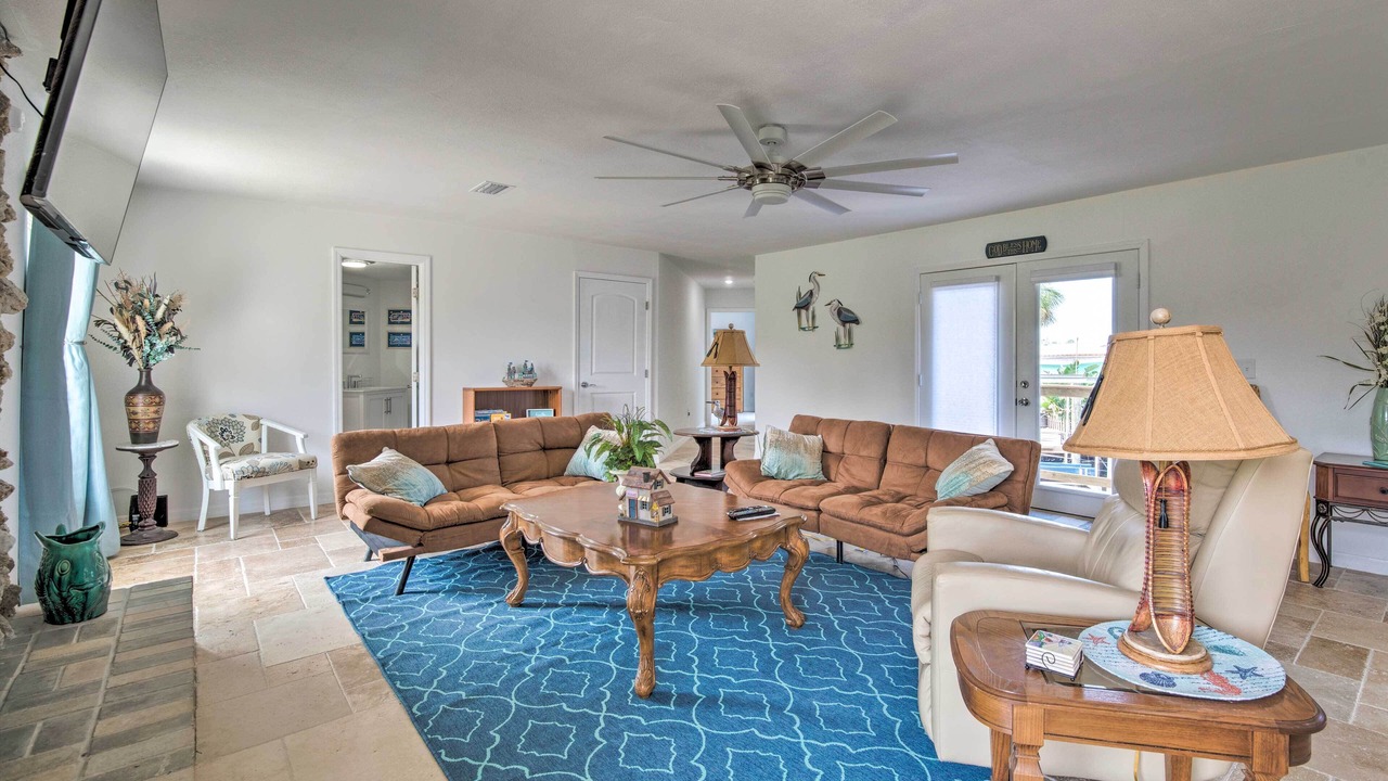 Photo of Bedroom in Homosassa