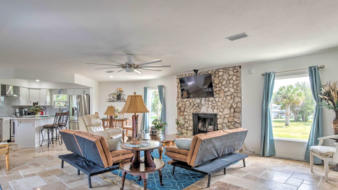 Photo of Bedroom in Homosassa