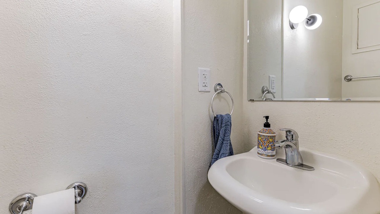 Photo of Bathroom in Champaign