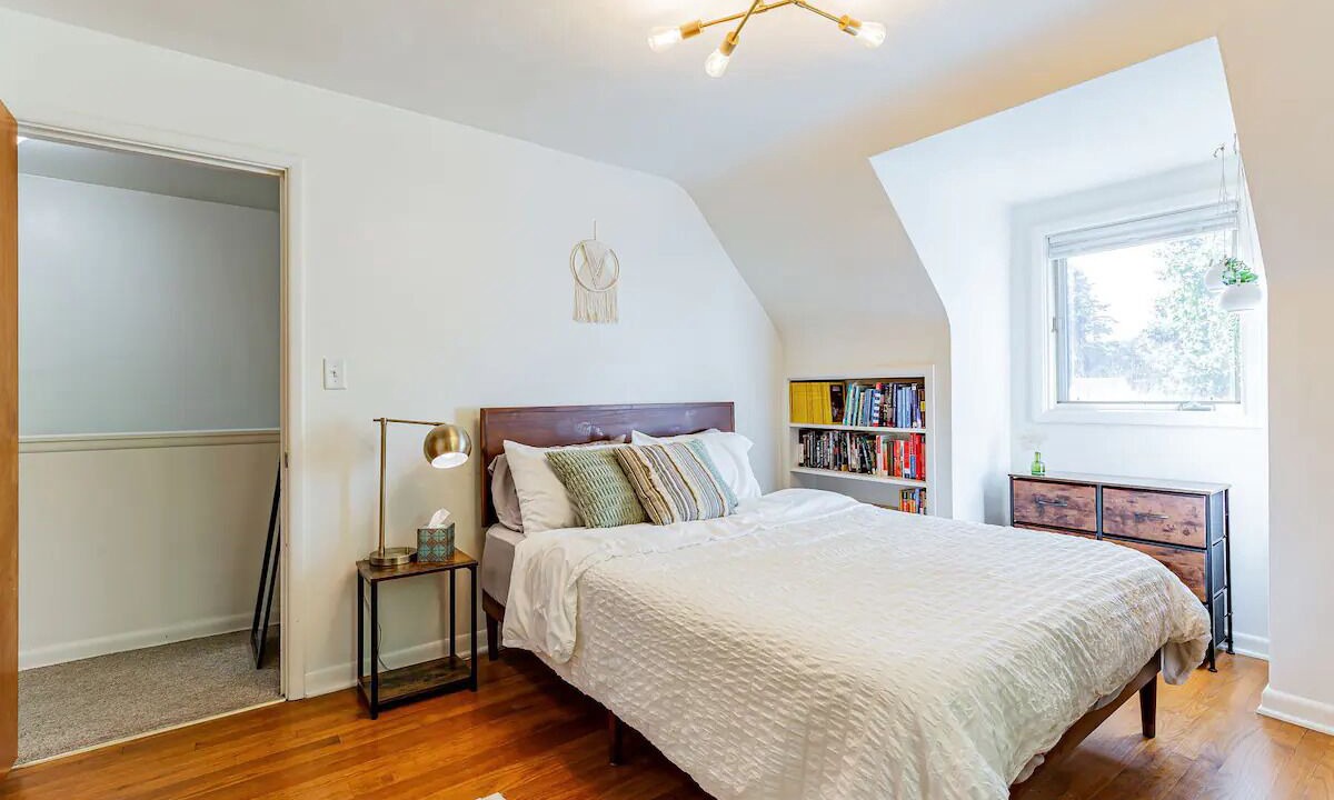 Photo of Bedroom in Champaign
