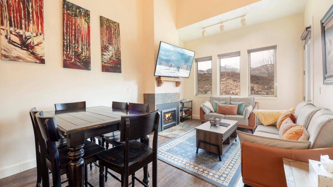 Photo of Livingroom in Kimball Junction