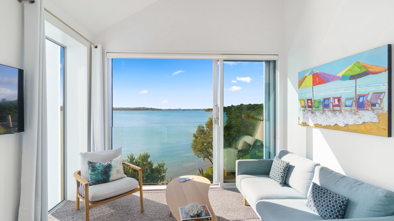 Photo of Livingroom in Westmere