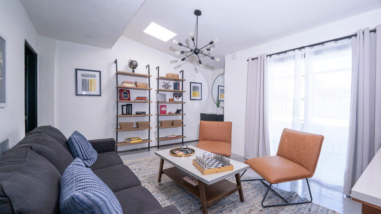 Photo of Livingroom in Middletown