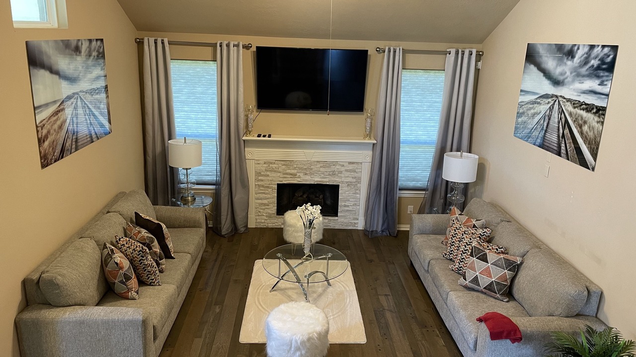 Photo of Livingroom in Humble