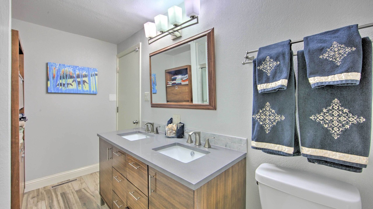 Photo of Bathroom in Star Harbor