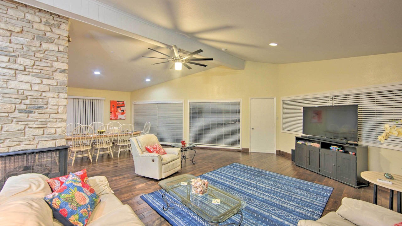 Photo of Livingroom in Star Harbor