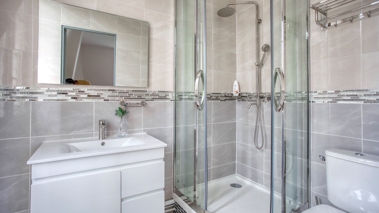 Photo of Bathroom in Tourouvre