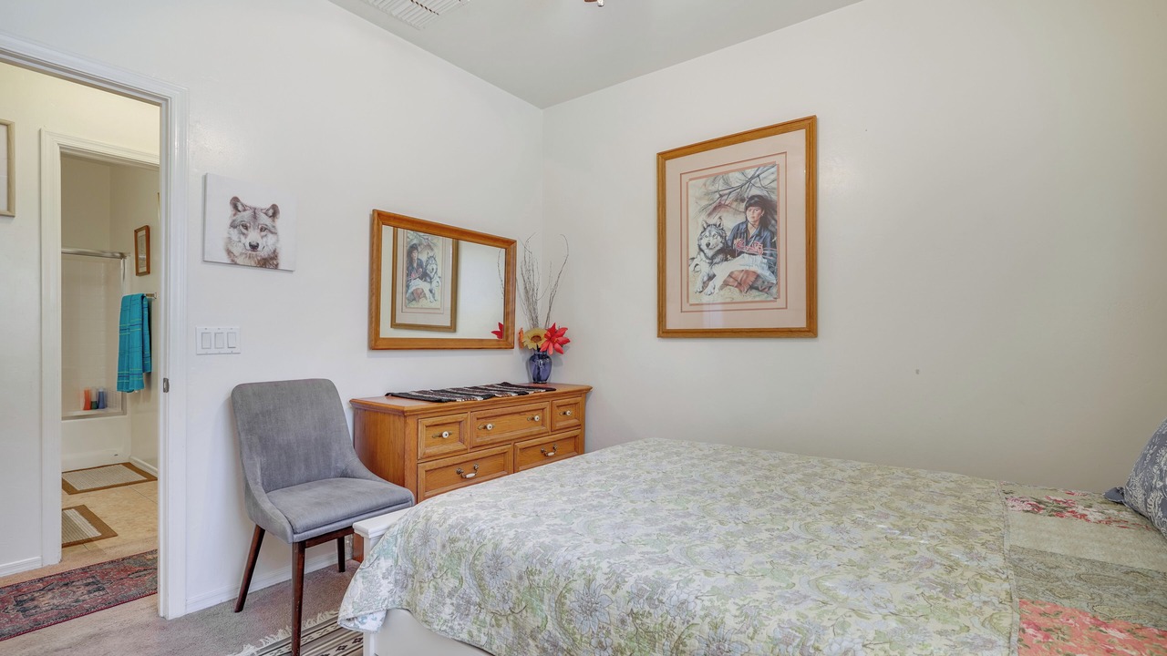 Photo of Bedroom in Green Valley