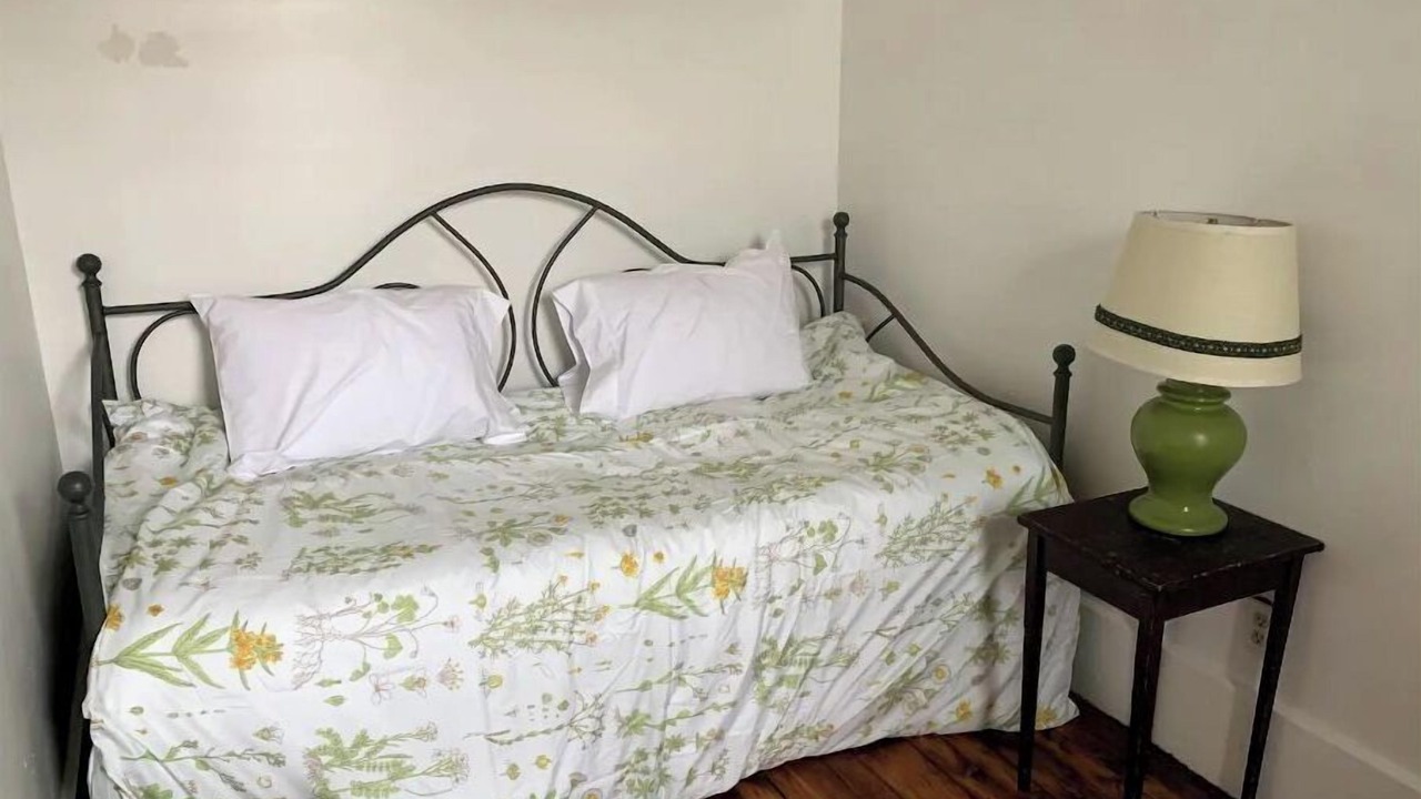 Photo of Bedroom in Warren