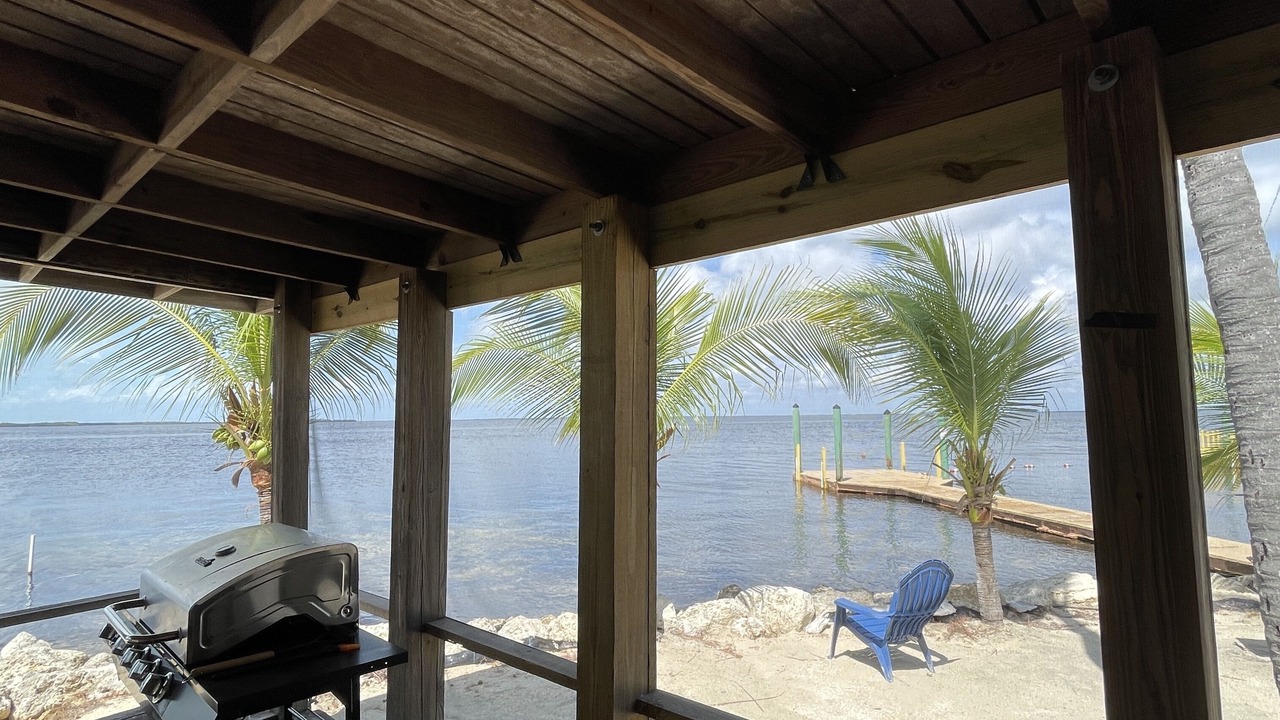 Photo of Patio Balcony in Anglers Park