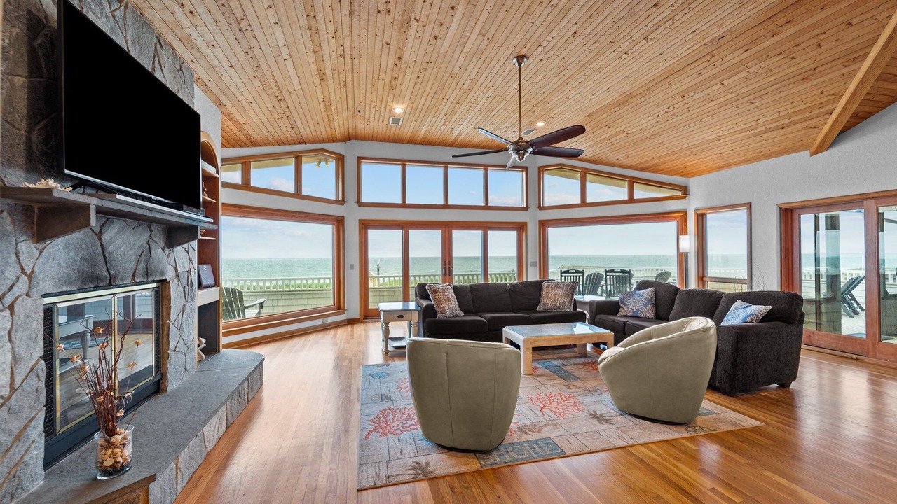 Photo of Bedroom in Southern Shores