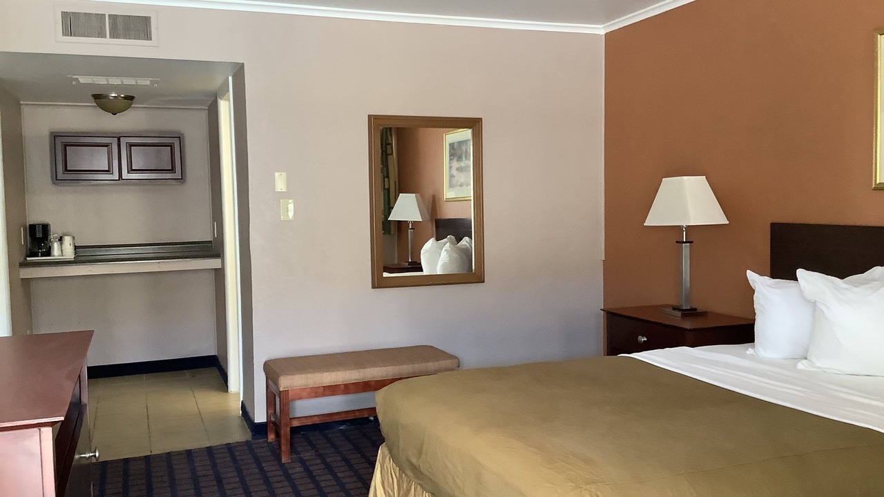 Photo of Bedroom in Dodge City