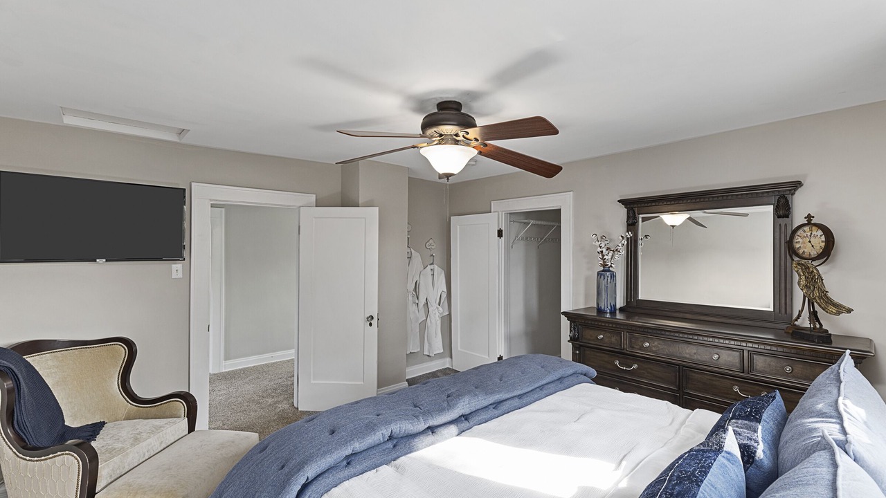 Photo of Bedroom in St. Charles Historic District