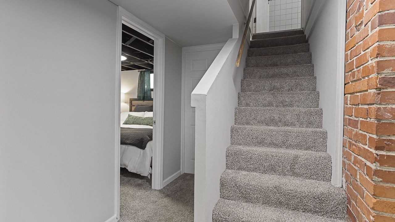 Photo of Bedroom in St. Charles Historic District