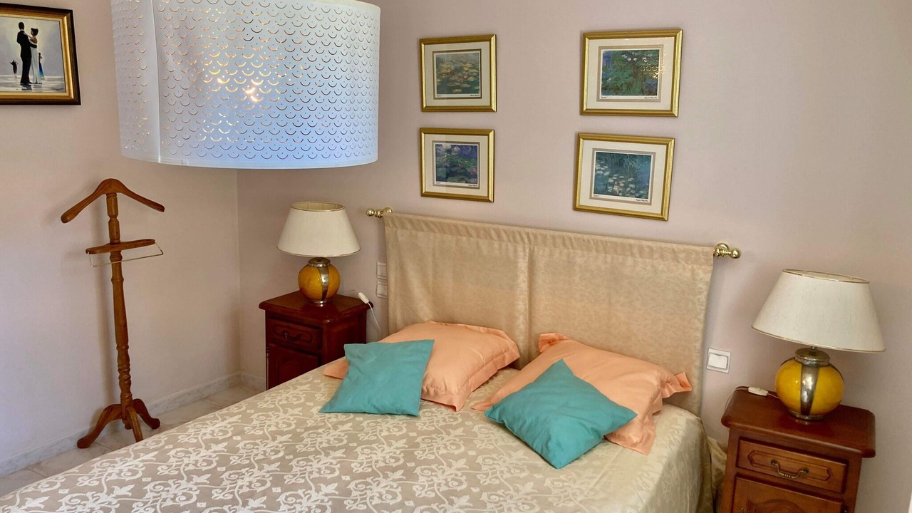 Photo of Bedroom in Robion