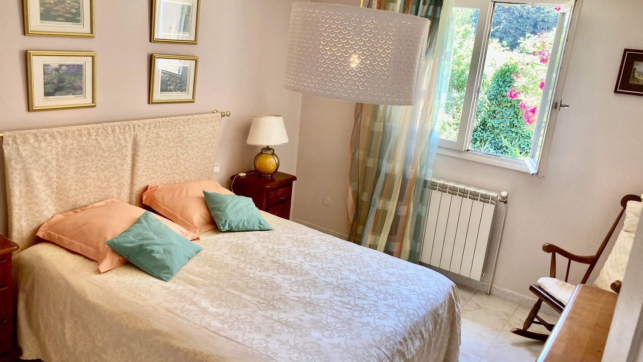 Photo of Bedroom in Robion