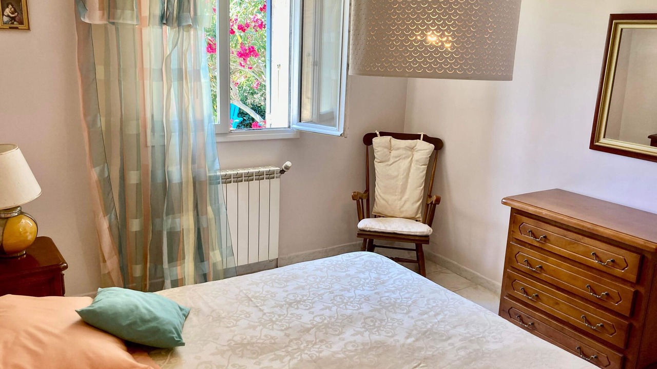 Photo of Bedroom in Robion