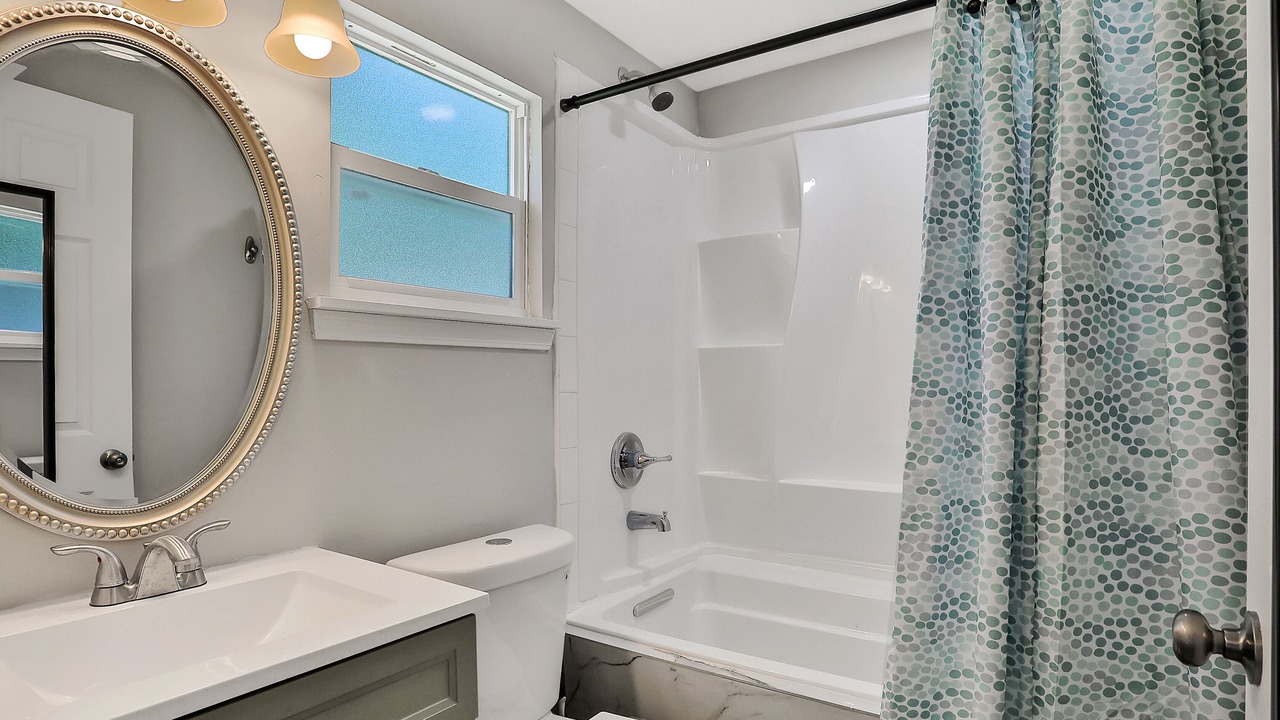 Photo of Bathroom in Orange Park