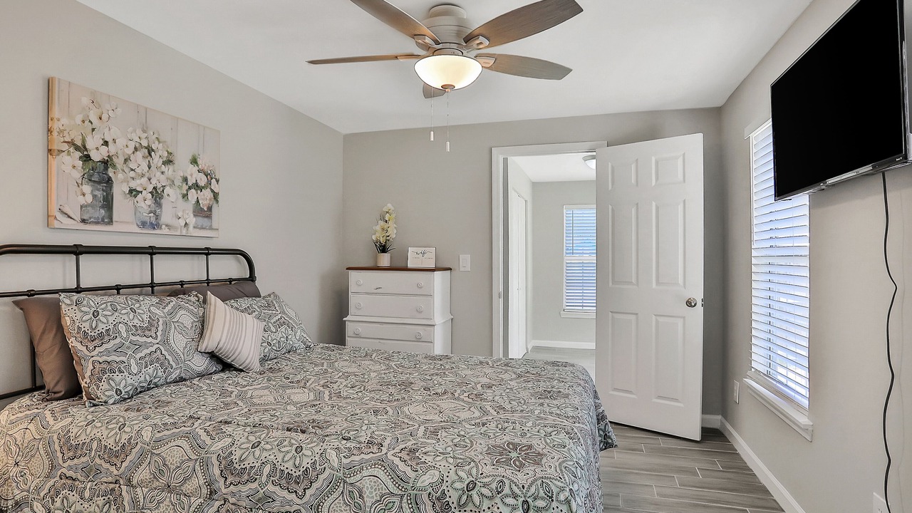 Photo of Bedroom in Orange Park