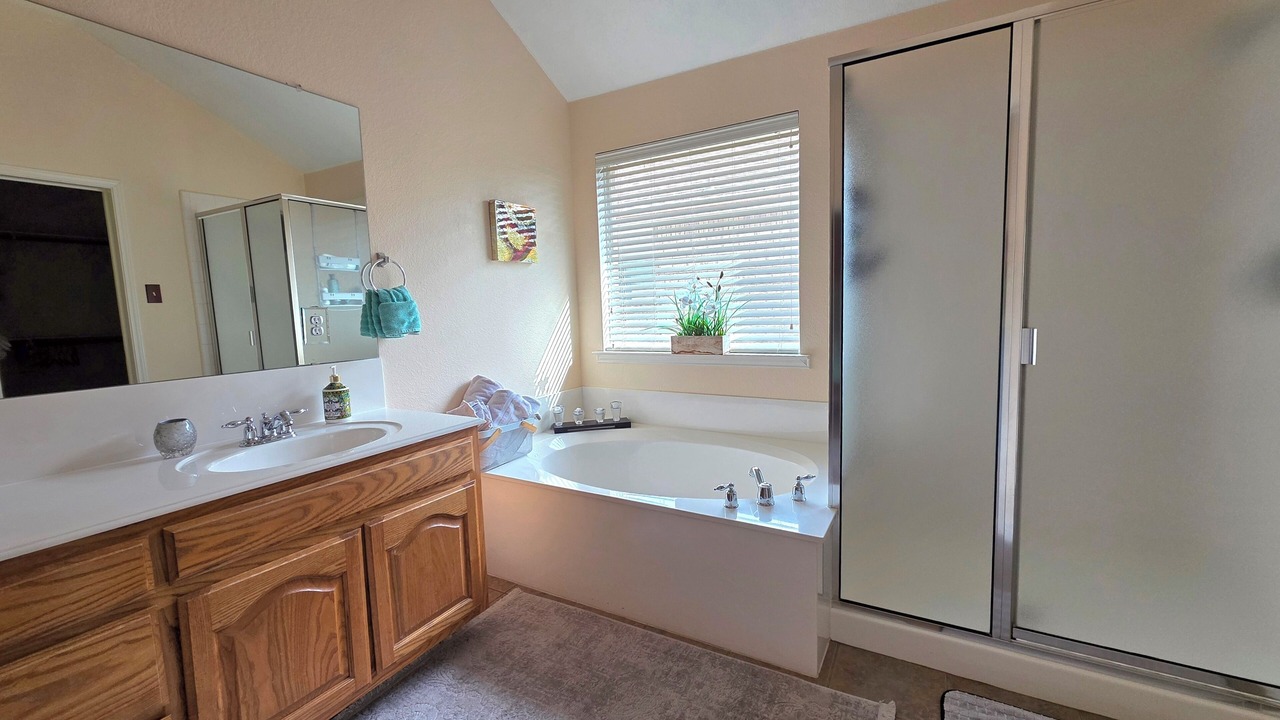 Photo of Bathroom in Rockwall