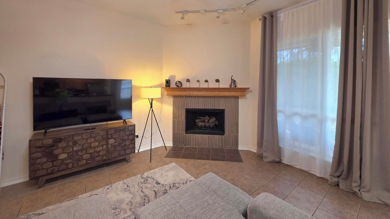 Photo of Livingroom in Rockwall