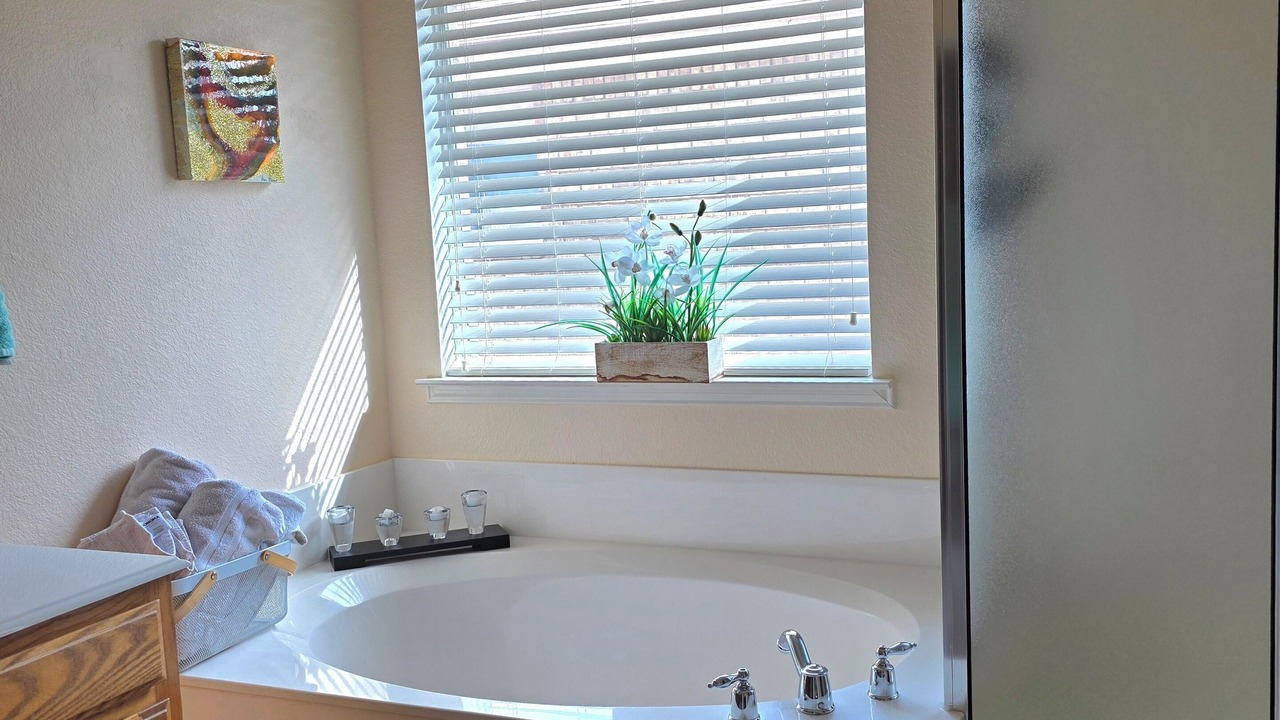 Photo of Bathroom in Rockwall