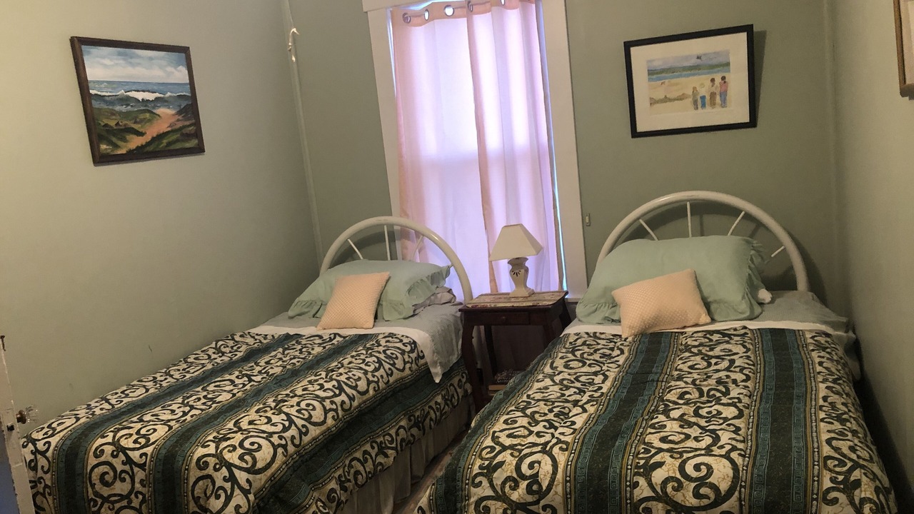 Photo of Bedroom in Northwest Cove