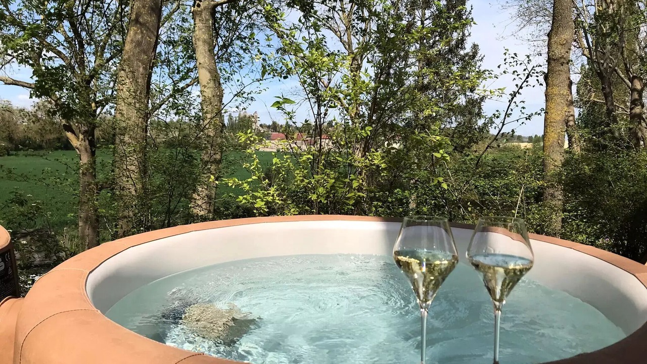 Photo of Outdoor in Saint-Leu-dEsserent