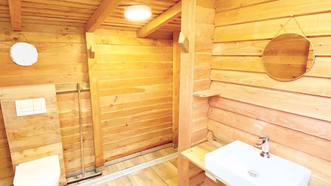 Photo of Bathroom in Saint-Leu-dEsserent