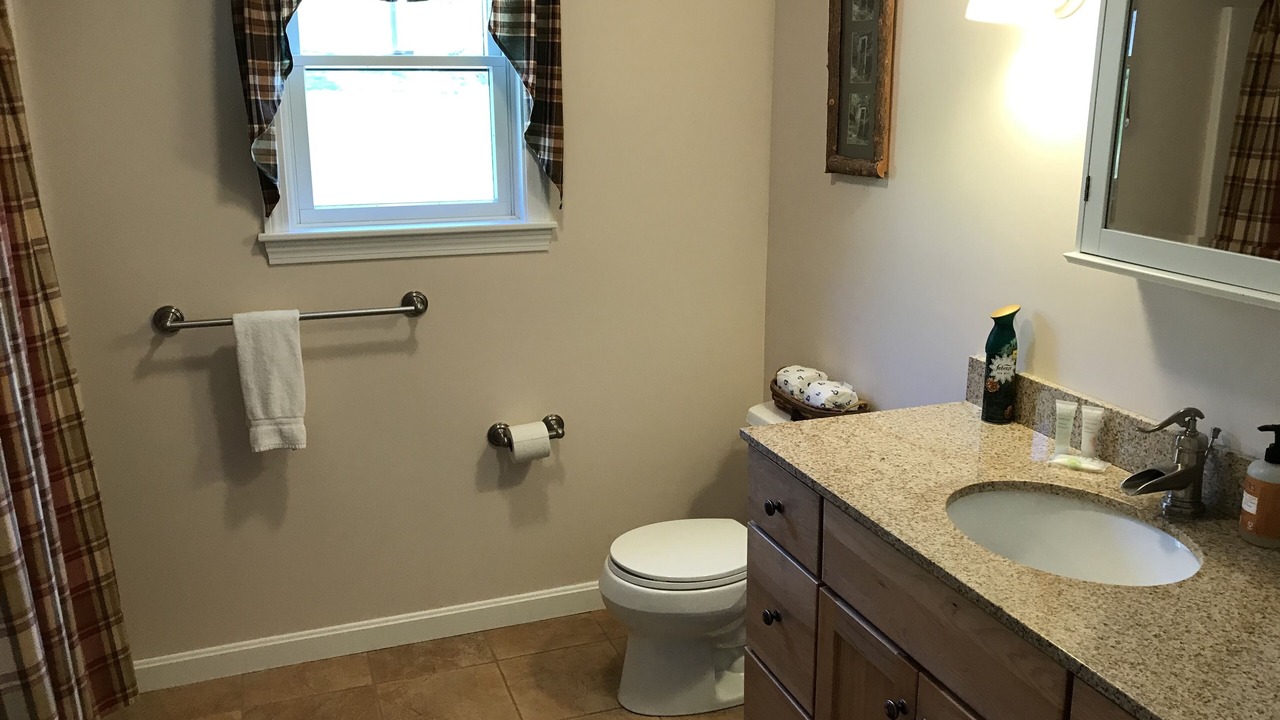 Photo of Bathroom in Rockwood