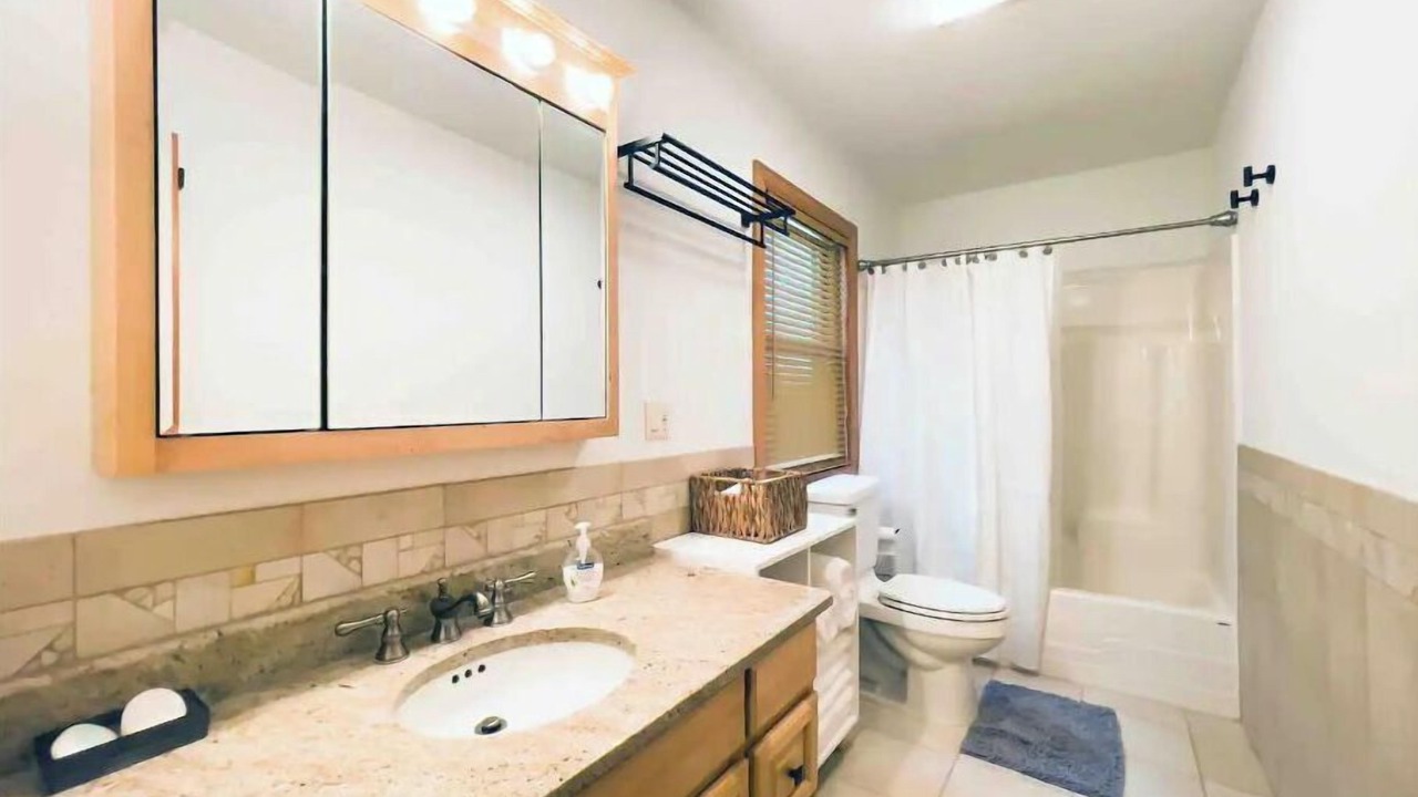 Photo of Bathroom in Dalton